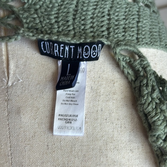 Dollskilk crochet sea shell sage green top size large - Picture 4 of 5